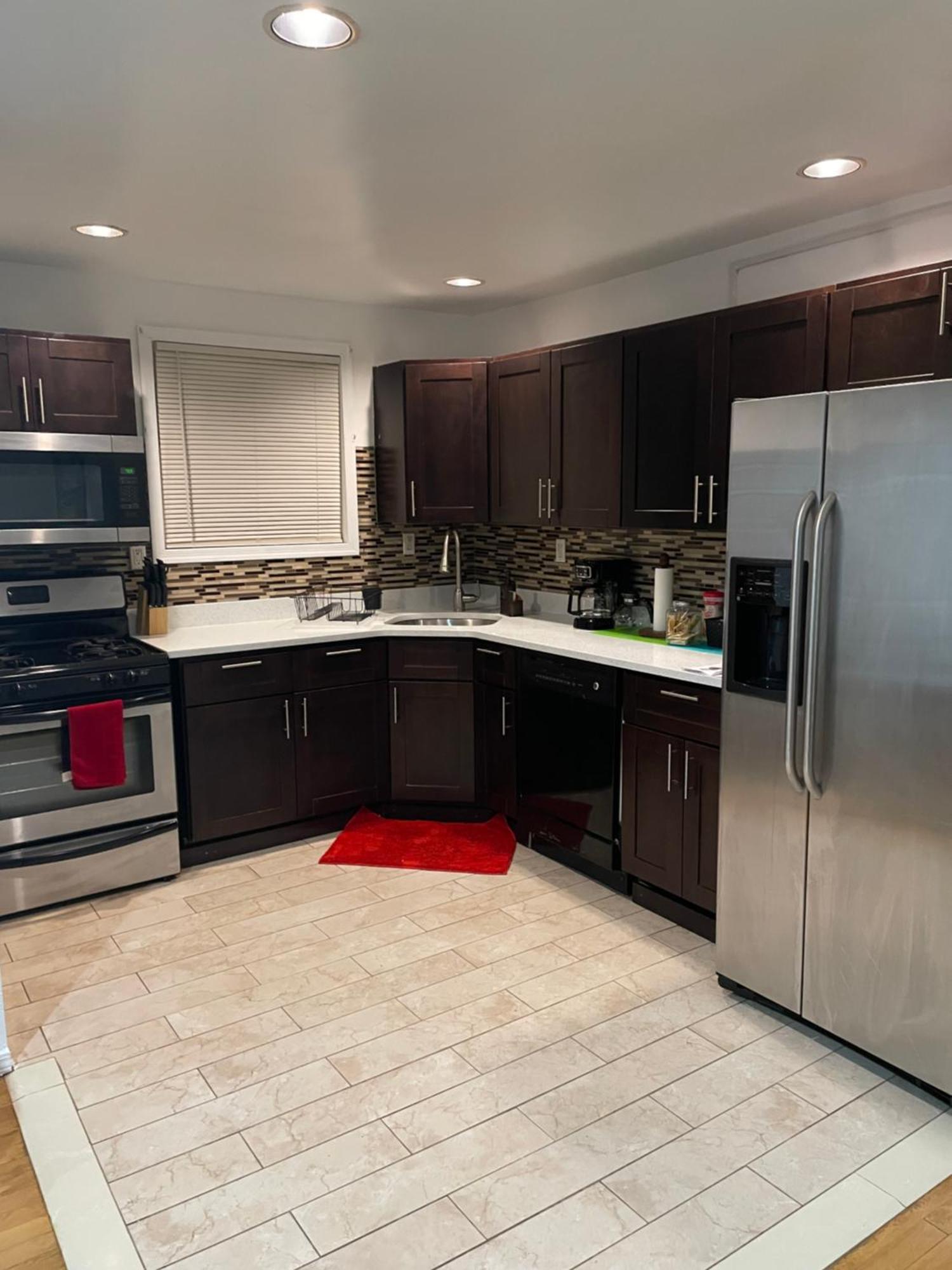 Apartment Luxurious 3 Bedrooms Apt With Master 2 Bathrooms New York